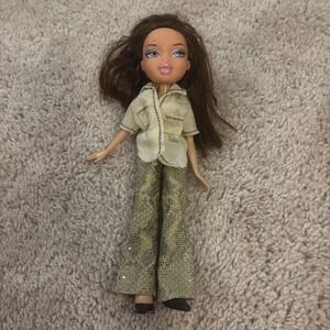 Bratz Doll Dana‎ Sportz Racecar Driving Outfit and Shoes Y2K 2001